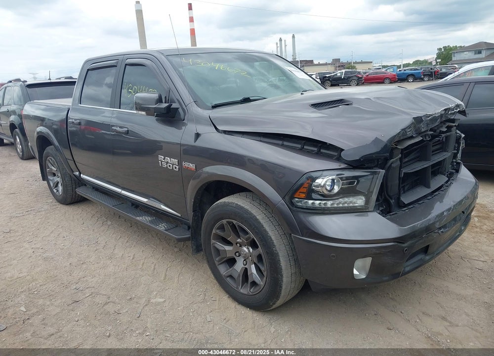 2018 RAM 1500 LIMITED 4X4 5'7 BOX VIN: 1C6RR7PTXJS182194