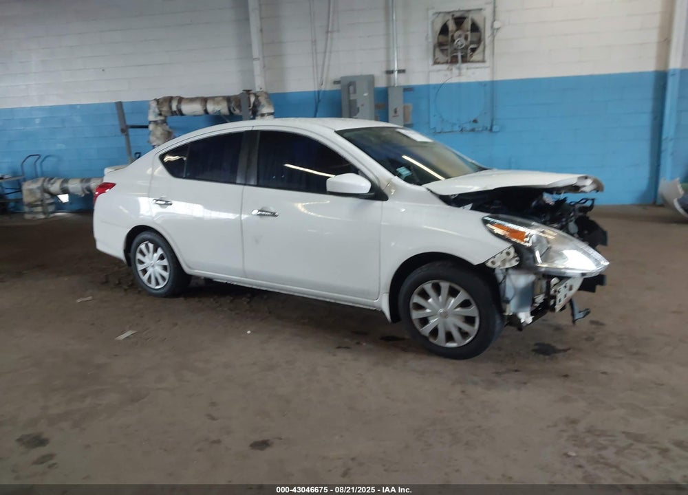 2015 NISSAN VERSA VIN: 3N1CN7AP6FL860261