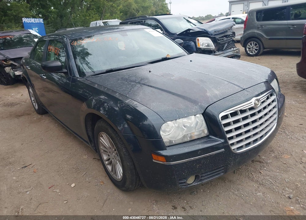 2008 CHRYSLER 300 TOURING VIN: 2C3KA53GX8H164637