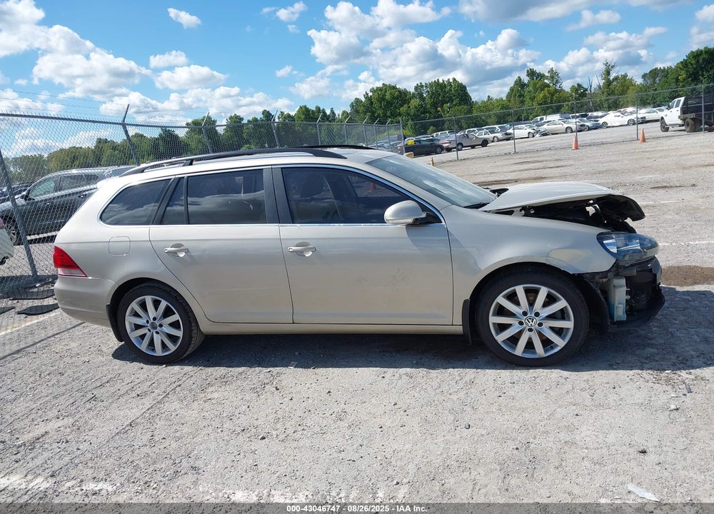 2014 VOLKSWAGEN JETTA VIN: 3VWPL7AJ4EM617683