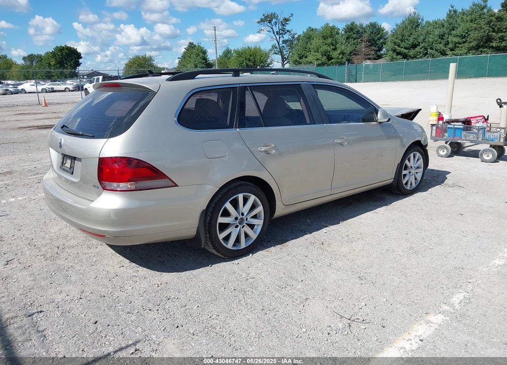 2014 VOLKSWAGEN JETTA VIN: 3VWPL7AJ4EM617683