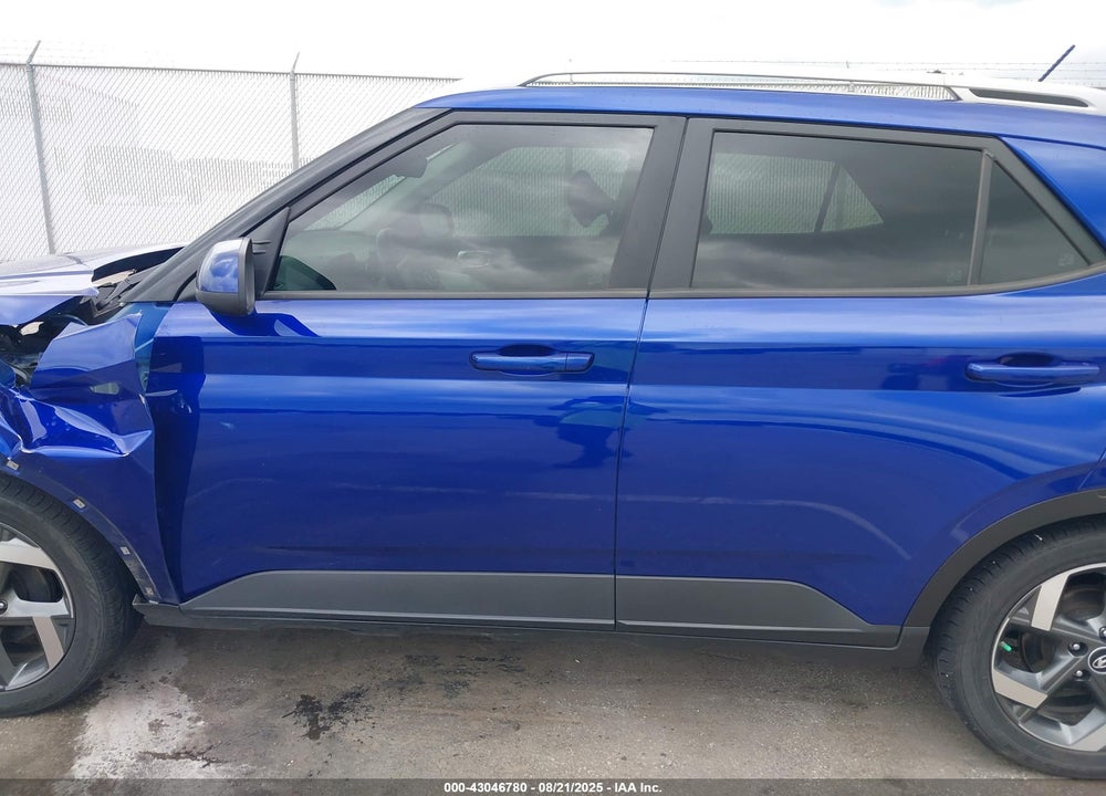 2023 HYUNDAI VENUE SEL VIN: KMHRC8A34PU260485