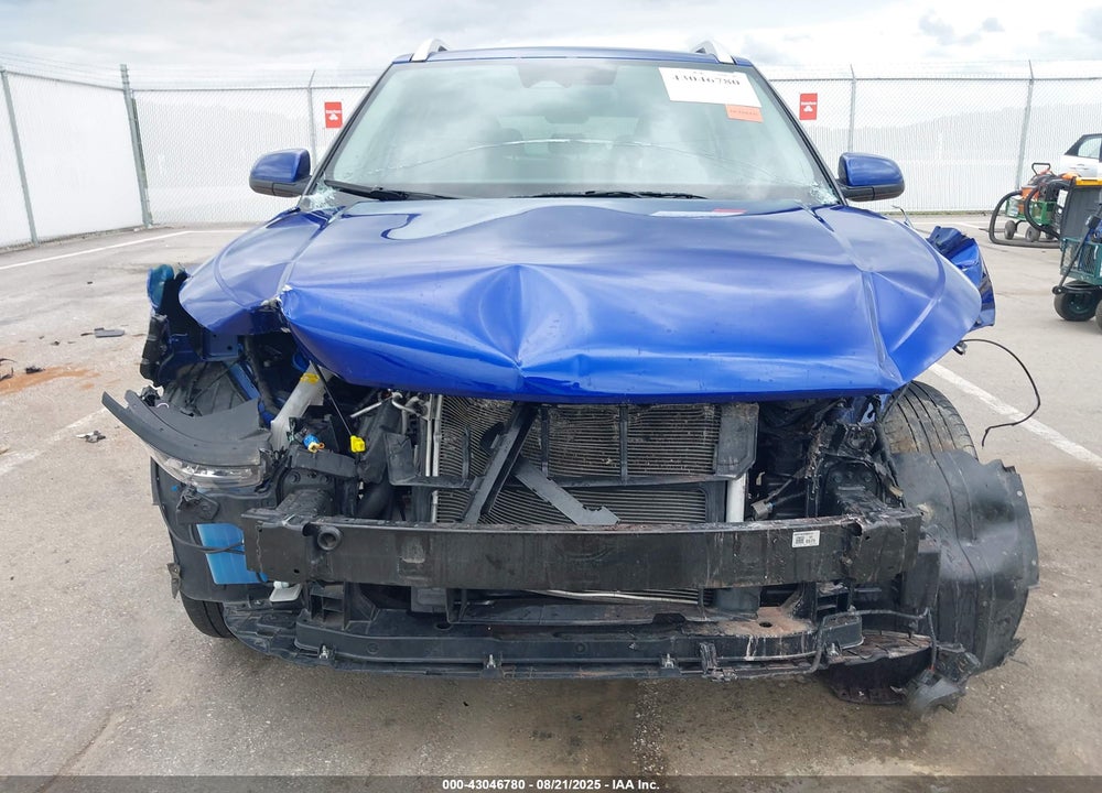 2023 HYUNDAI VENUE SEL VIN: KMHRC8A34PU260485