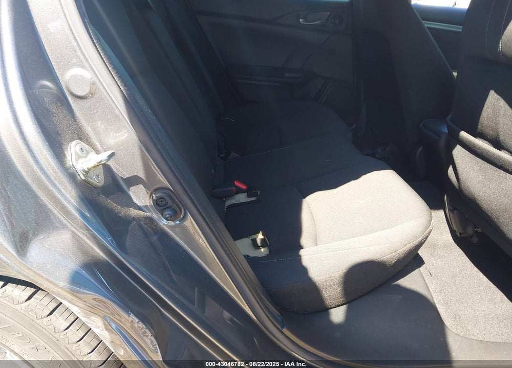2019 HONDA CIVIC VIN: SHHFK7H68KU401577