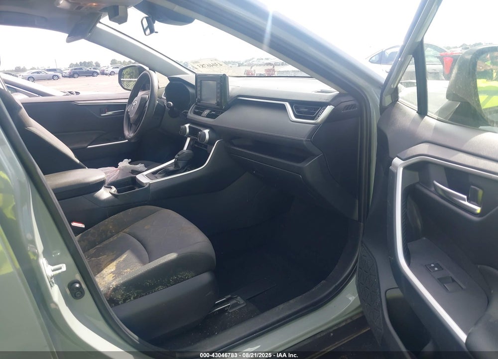 2019 TOYOTA RAV4 VIN: JTMW1RFV6KJ013251