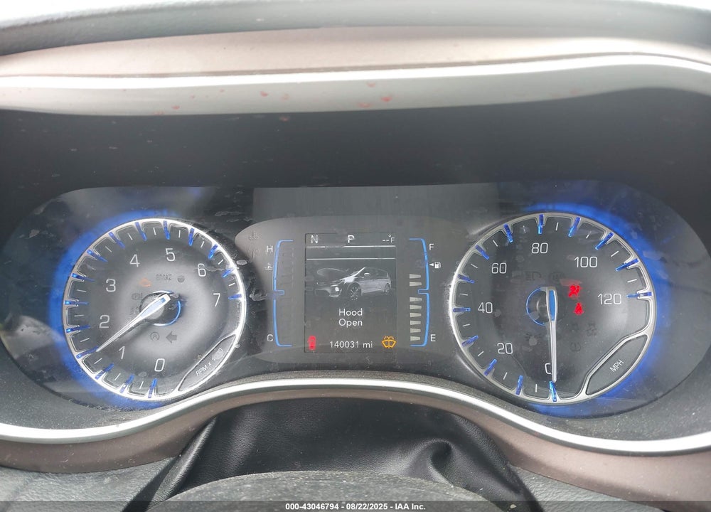 2017 CHRYSLER PACIFICA TOURING L VIN: 2C4RC1BG5HR523059