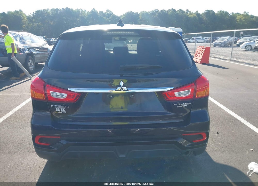 2018 MITSUBISHI OUTLANDER SPORT VIN: JA4AP3AU4JU021005