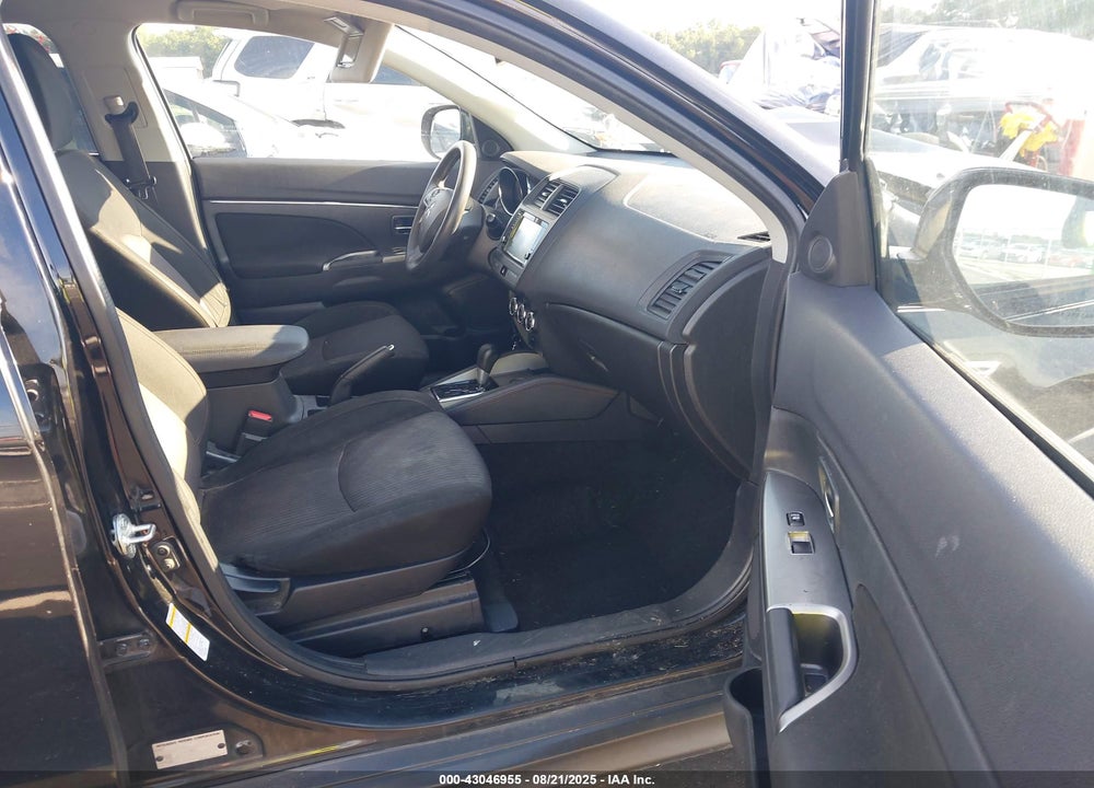 2018 MITSUBISHI OUTLANDER SPORT VIN: JA4AP3AU4JU021005