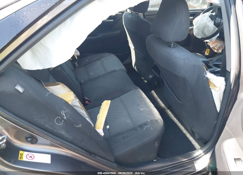2015 TOYOTA CAMRY LE VIN: 4T1BF1FK4FU923732
