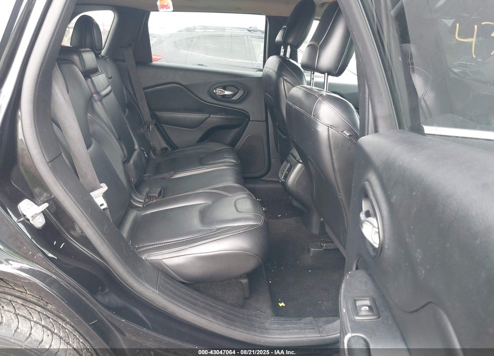 2016 JEEP CHEROKEE VIN: 1C4PJMDB3GW162355