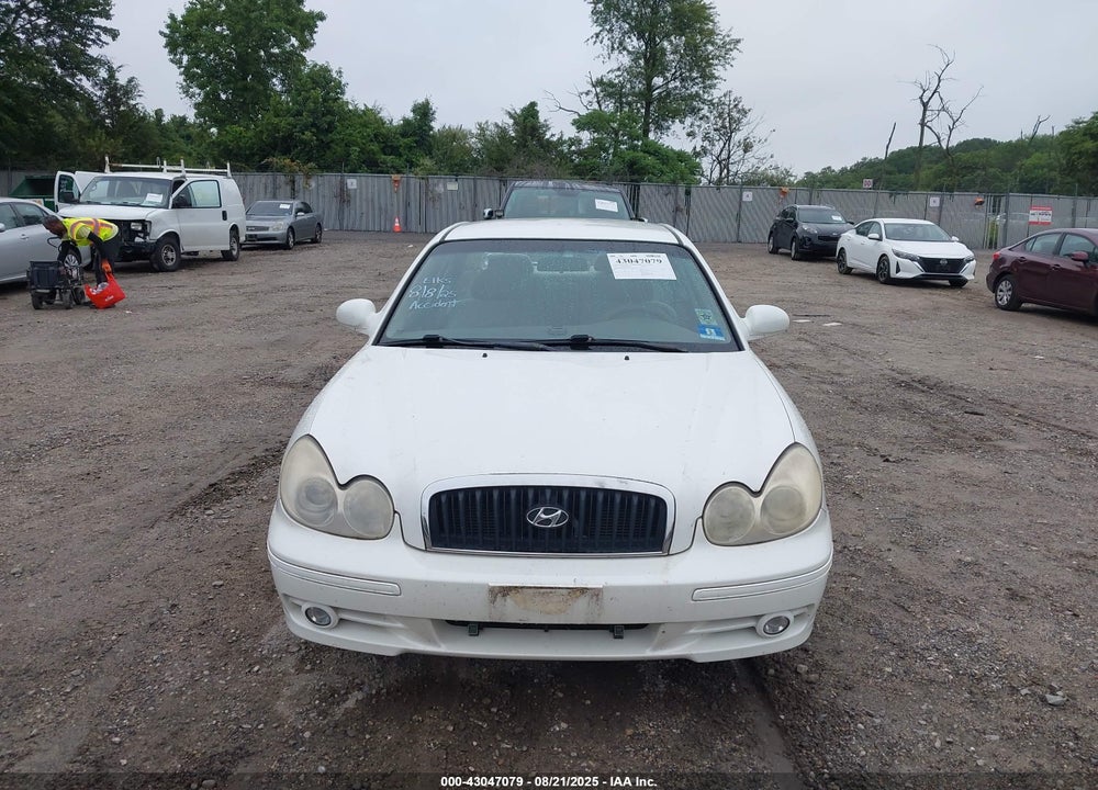 2005 HYUNDAI SONATA GL VIN: KMHWF25S55A157857