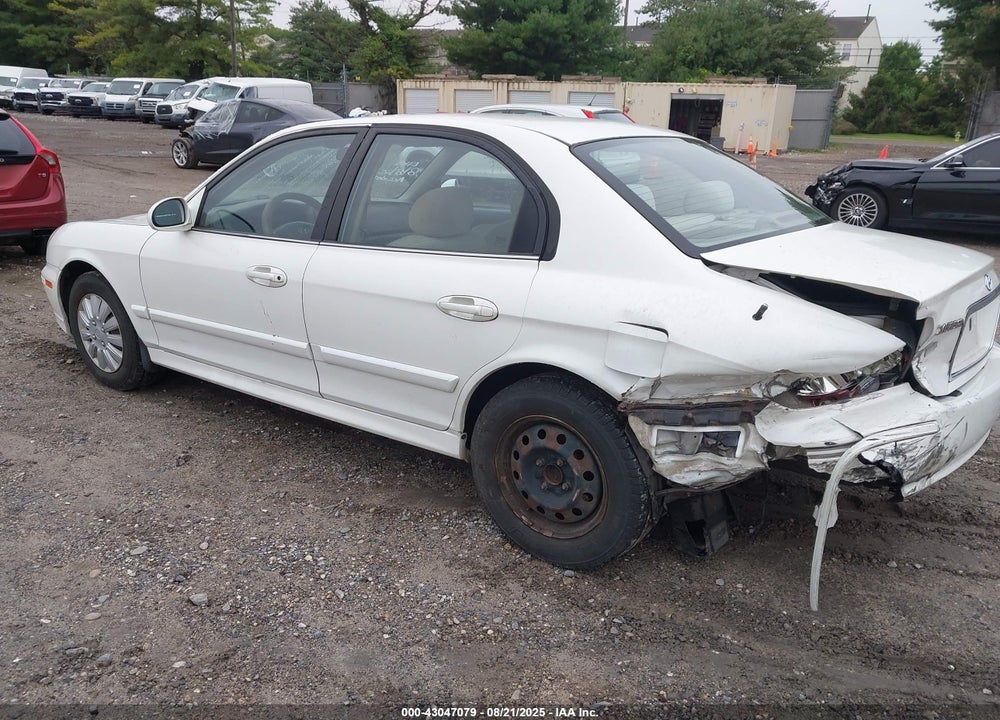2005 HYUNDAI SONATA GL VIN: KMHWF25S55A157857