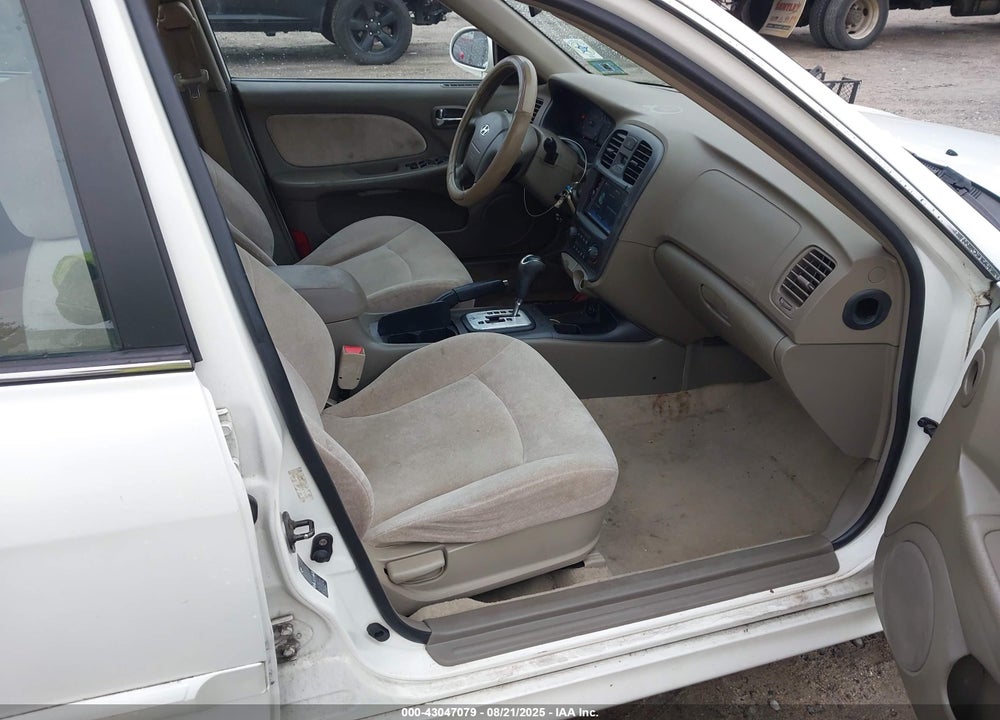 2005 HYUNDAI SONATA GL VIN: KMHWF25S55A157857