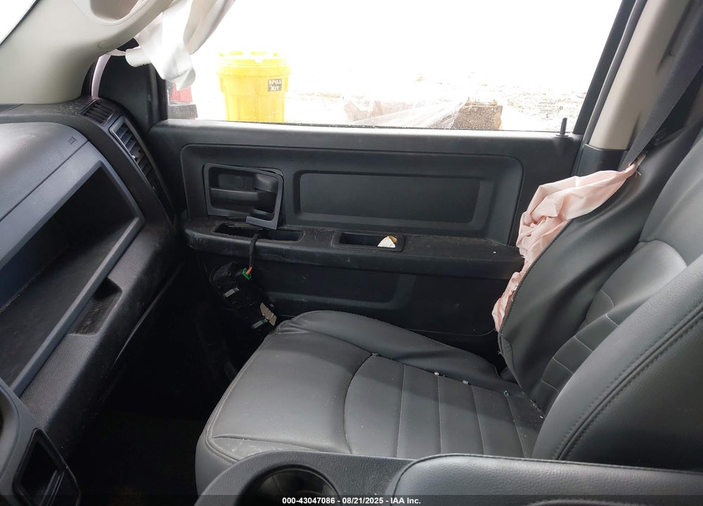 2018 RAM 1500 VIN: 1C6RR6FT9JS119731