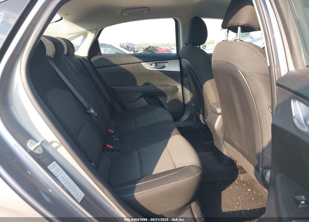 2023 KIA FORTE VIN: 3KPF24AD8PE608301