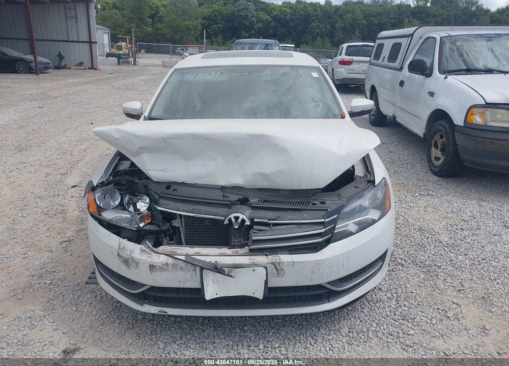2014 VOLKSWAGEN PASSAT VIN: 1VWBH7A34EC019317