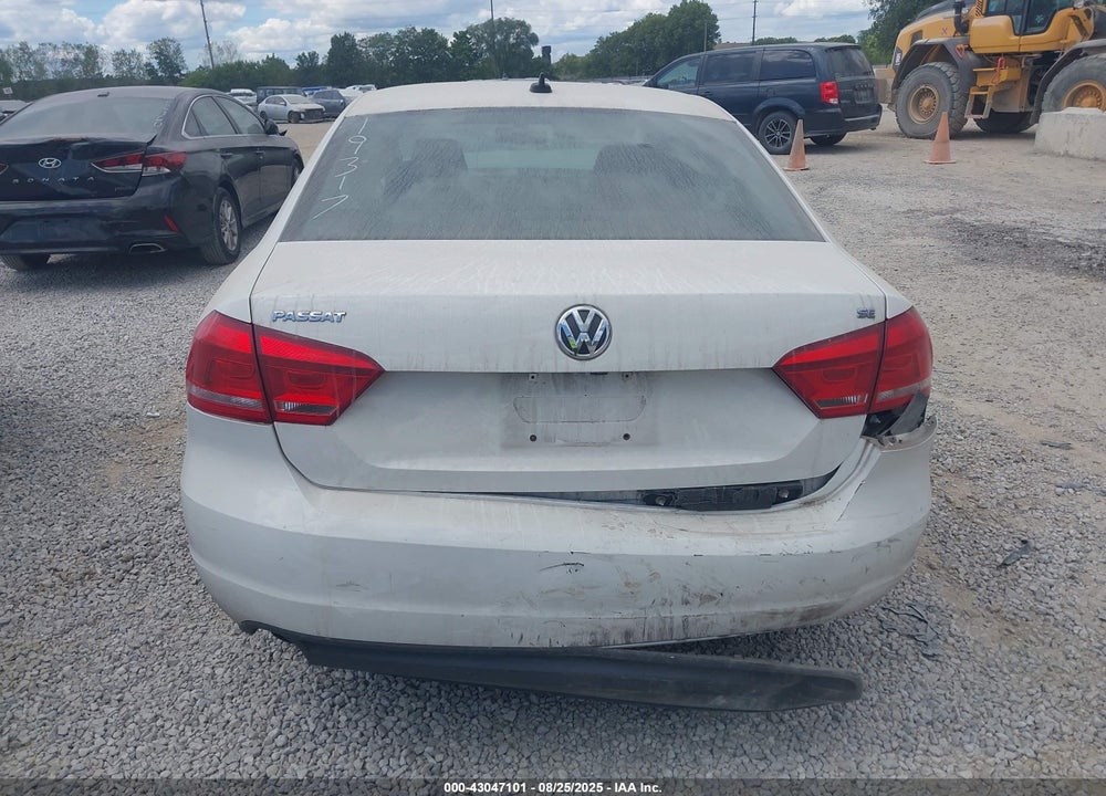 2014 VOLKSWAGEN PASSAT VIN: 1VWBH7A34EC019317