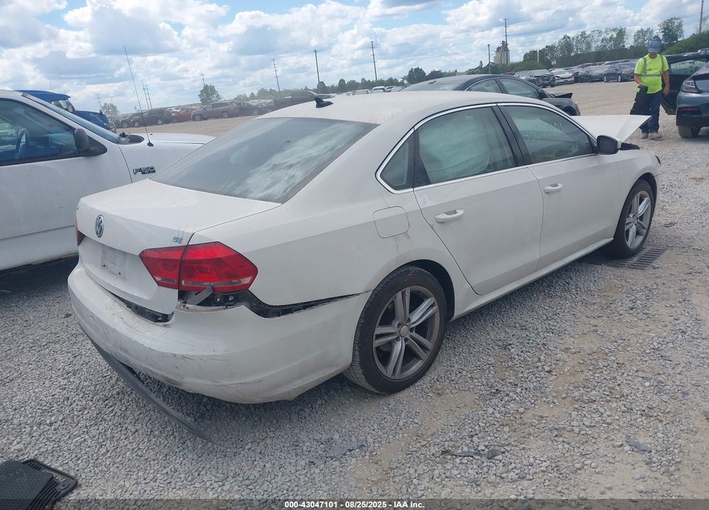 2014 VOLKSWAGEN PASSAT VIN: 1VWBH7A34EC019317