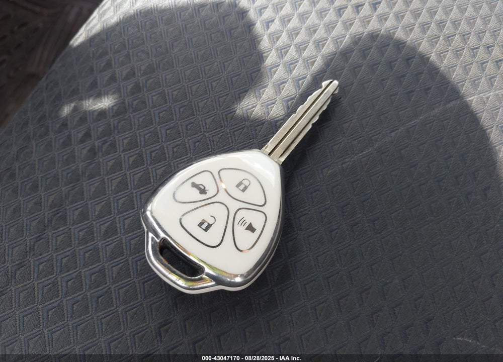 2007 TOYOTA CAMRY SE VIN: 4T1BE46K37U185265