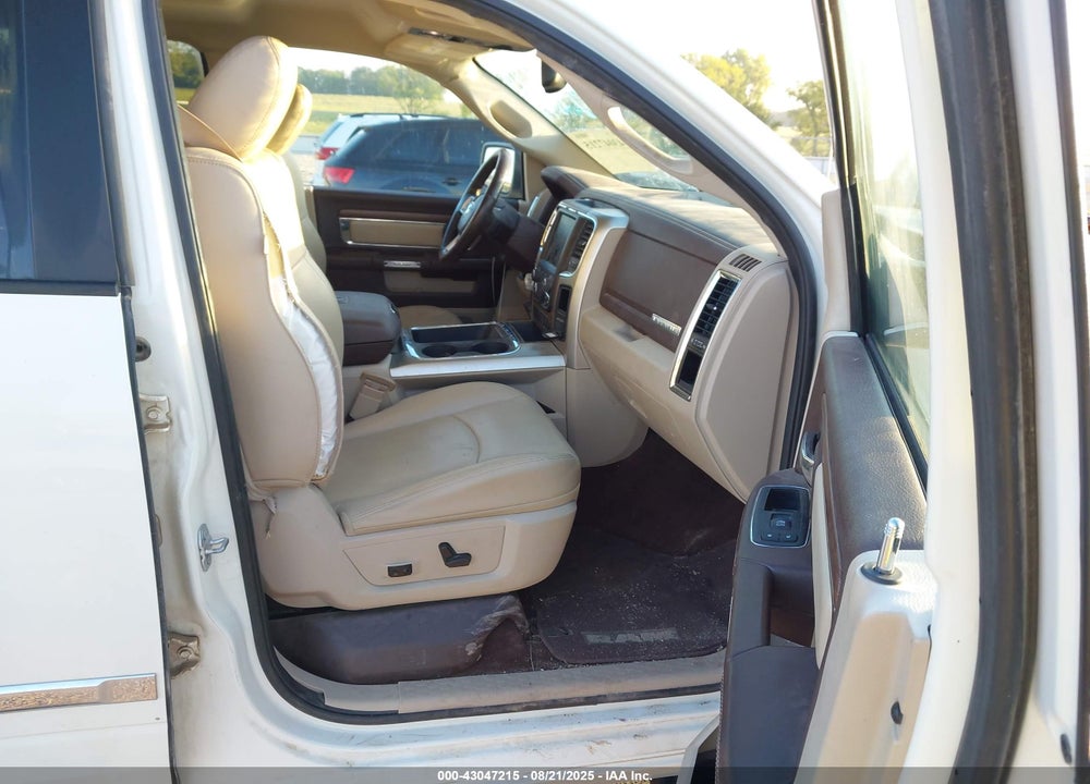 2017 RAM 1500 VIN: 1C6RR7NT0HS693300
