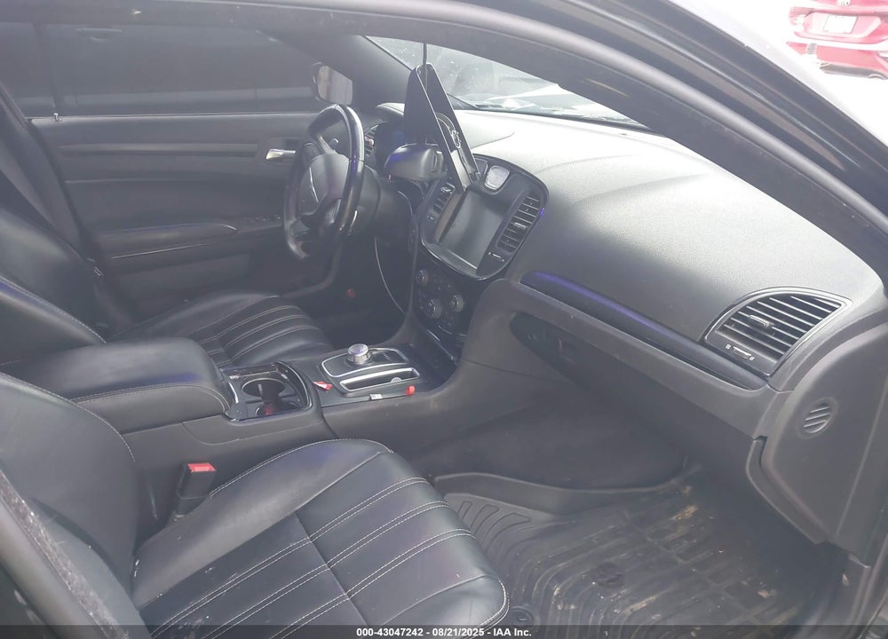 2015 CHRYSLER 300 VIN: 2C3CCAGG6FH923461