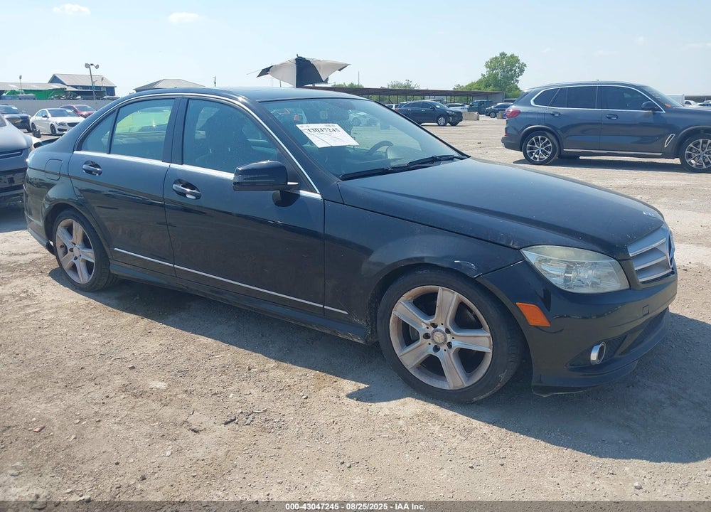 2010 MERCEDES-BENZ C 300 LUXURY/SPORT VIN: WDDGF5EB0AR086224