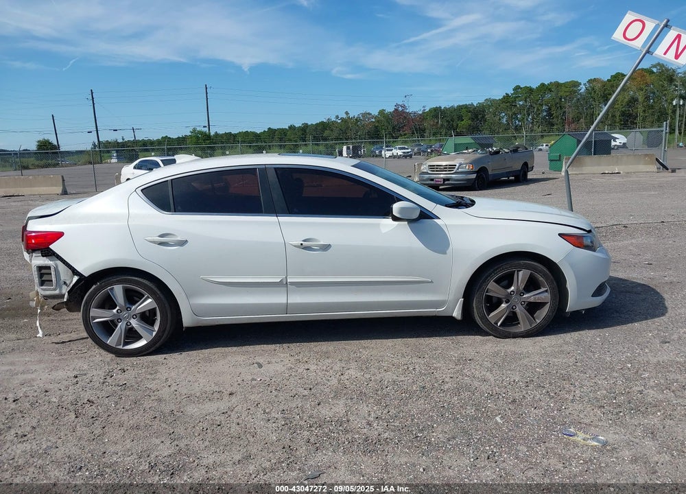 2015 ACURA ILX VIN: 19VDE1F34FE006936