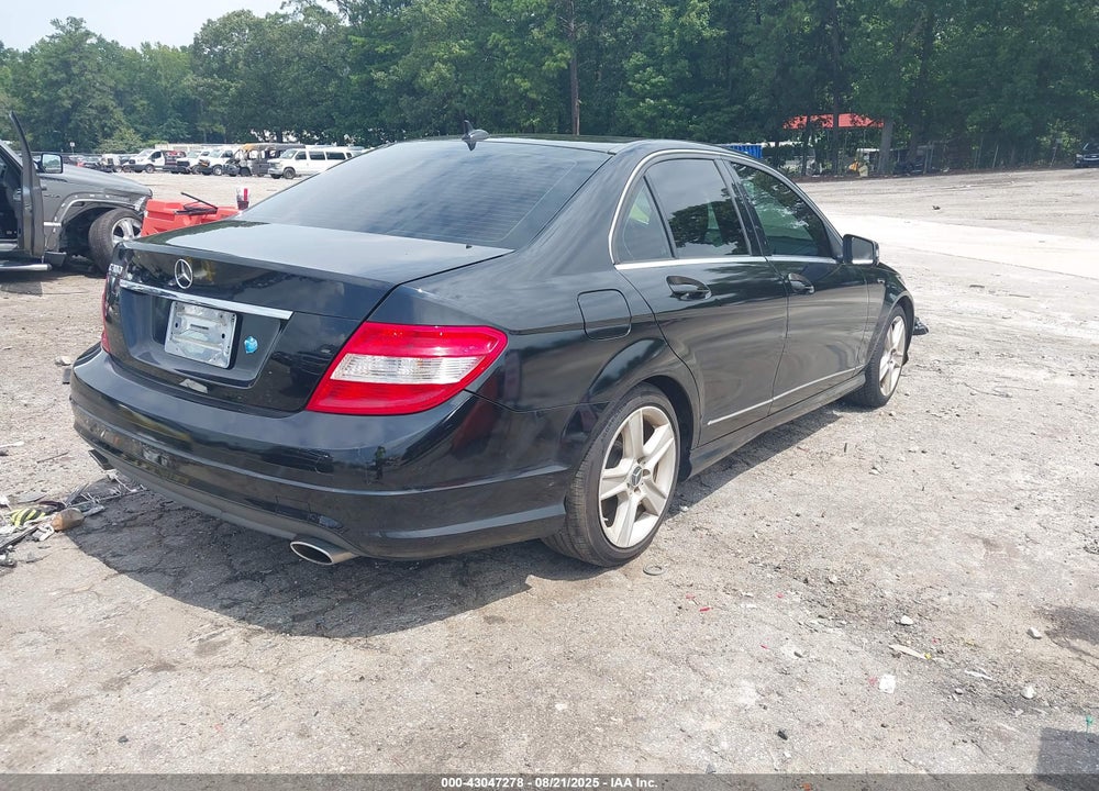 2011 MERCEDES-BENZ C CLASS VIN: WDDGF5EB4BR171987