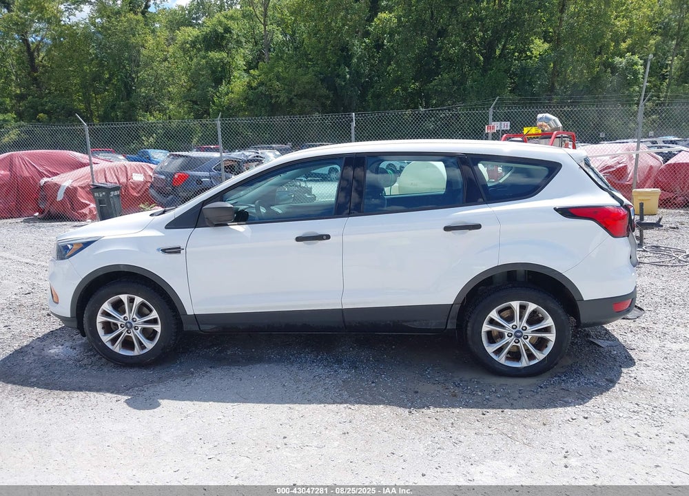 2019 FORD ESCAPE VIN: 1FMCU0F77KUB22013