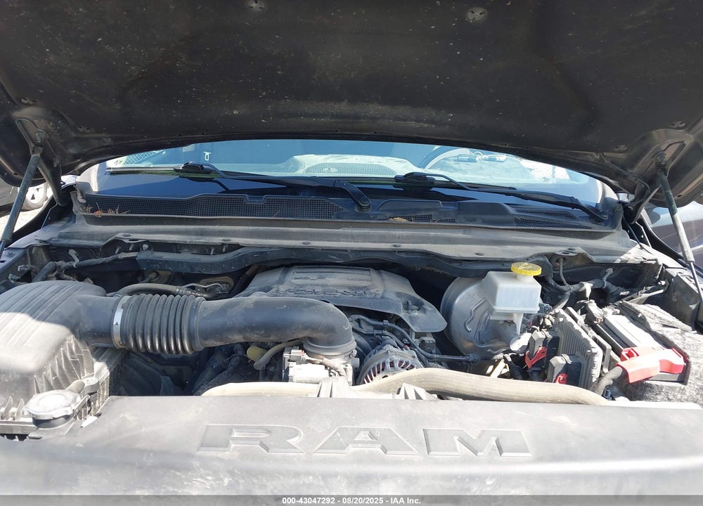2020 RAM 1500 BIG HORN 4X4 6'4 BOX VIN: 1C6SRFMT0LN225278