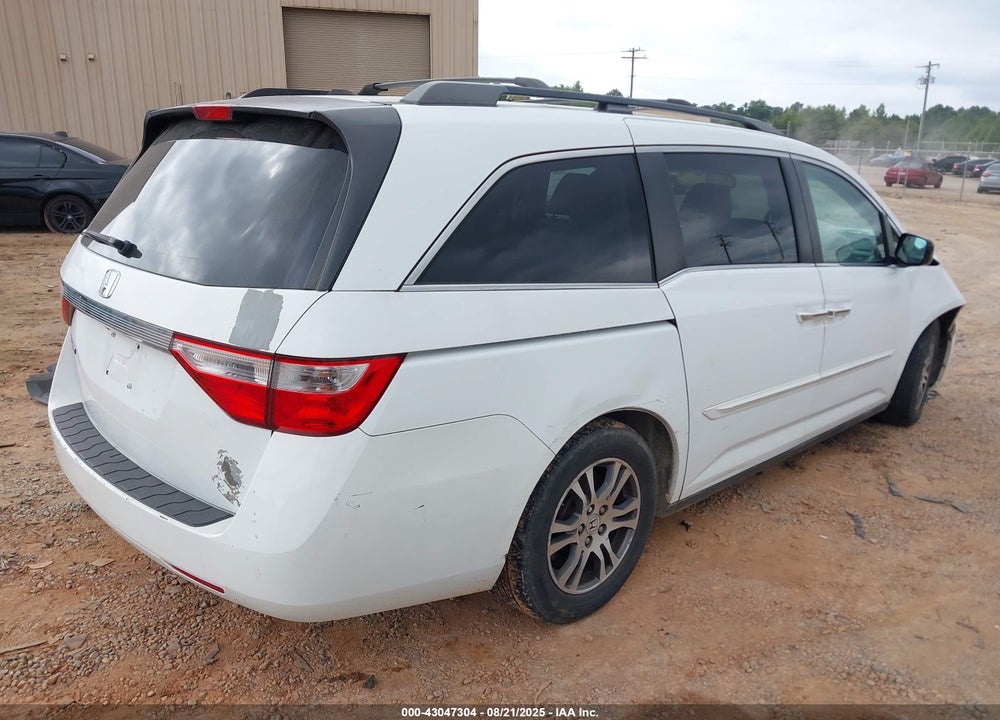 2011 HONDA ODYSSEY VIN: 5FNRL5H66BB057408