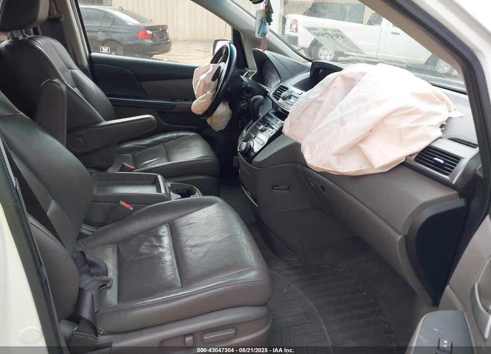 2011 HONDA ODYSSEY VIN: 5FNRL5H66BB057408