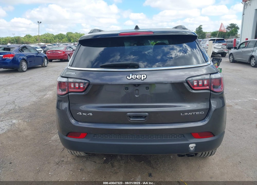 2018 JEEP COMPASS VIN: 3C4NJDCB8JT200264