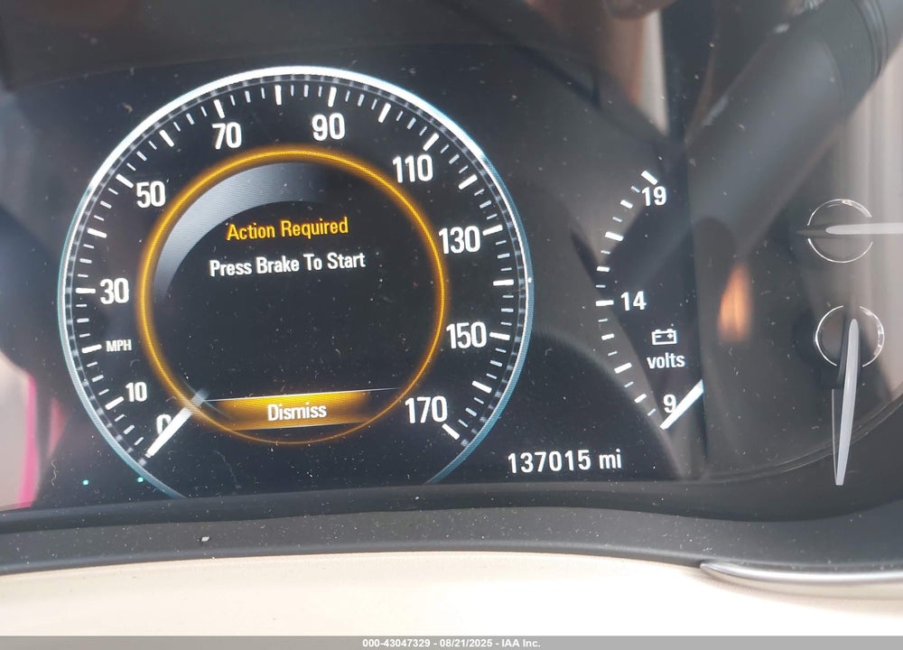 2016 BUICK LACROSSE VIN: 1G4GB5G36GF210613