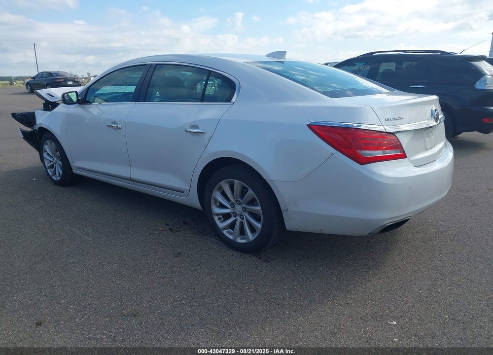 2016 BUICK LACROSSE VIN: 1G4GB5G36GF210613