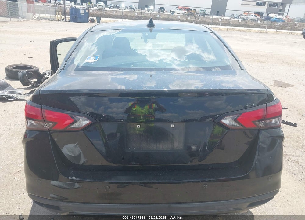 2021 NISSAN VERSA SV XTRONIC CVT VIN: 3N1CN8EV4ML876454