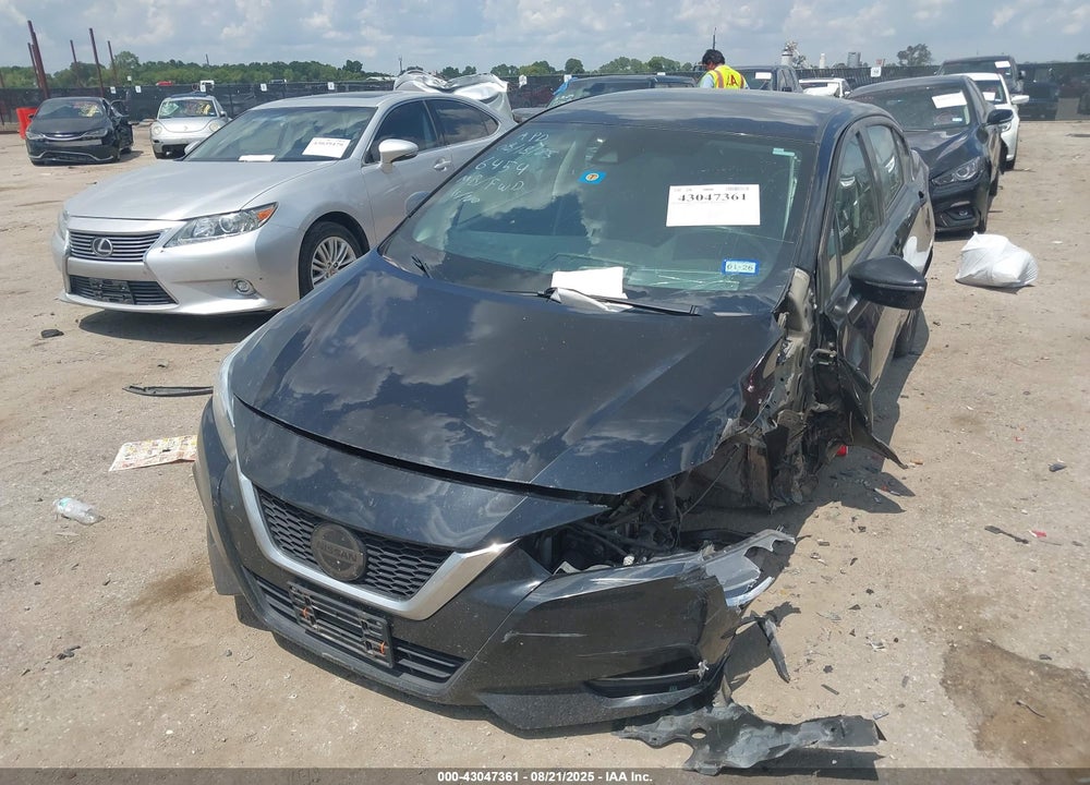 2021 NISSAN VERSA SV XTRONIC CVT VIN: 3N1CN8EV4ML876454