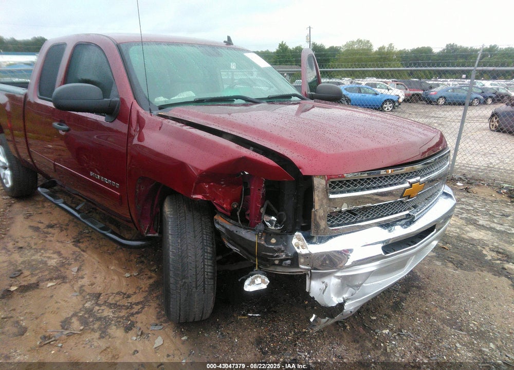 2013 CHEVROLET SILVERADO 1500 VIN: 1GCRCSEAXDZ228214