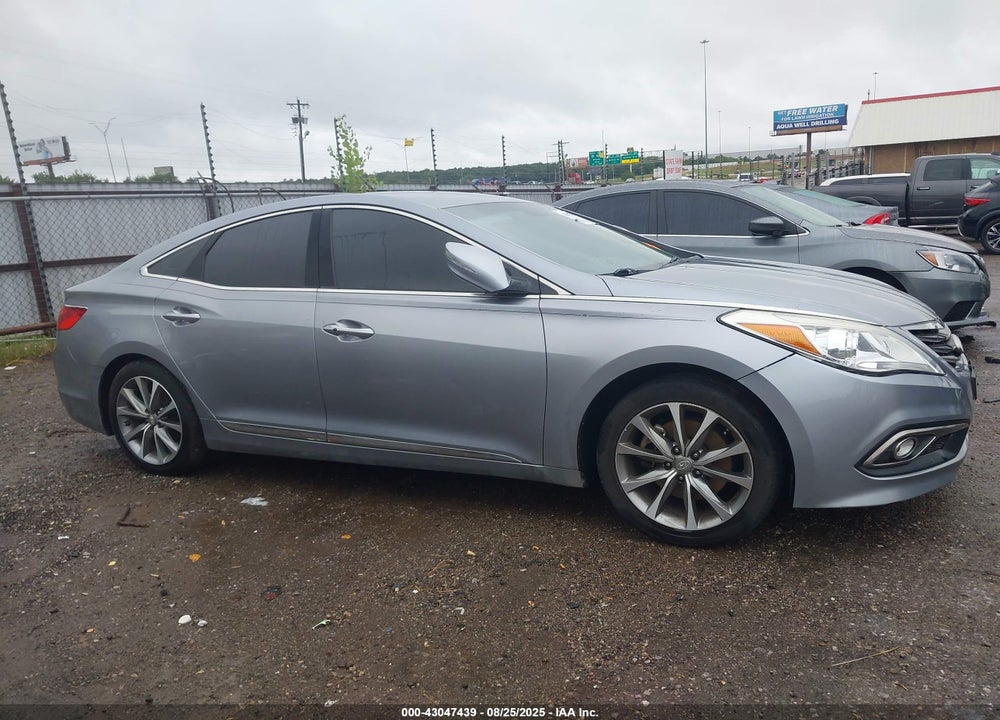 2017 HYUNDAI AZERA VIN: KMHFG4JG6HA572510
