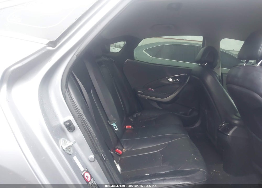 2017 HYUNDAI AZERA VIN: KMHFG4JG6HA572510