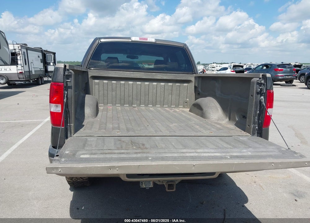 2005 FORD F-150 VIN: 1FTPW14535KD18957