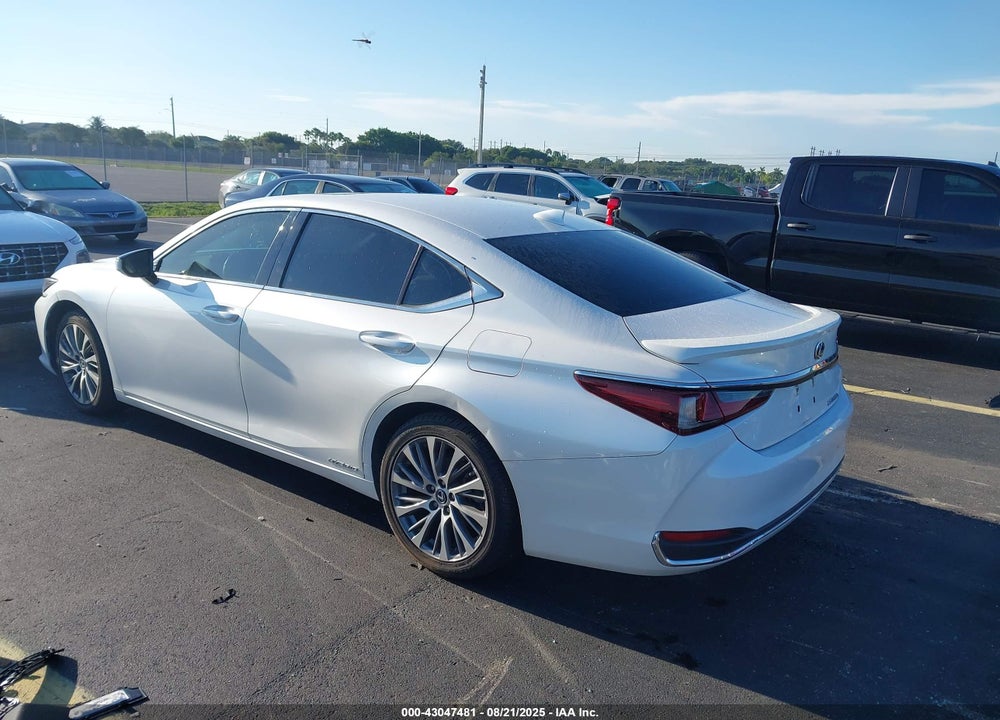 2021 LEXUS ES 300H VIN: 58ADA1C19MU006469
