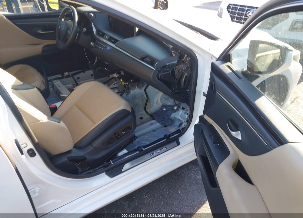 2021 LEXUS ES 300H VIN: 58ADA1C19MU006469