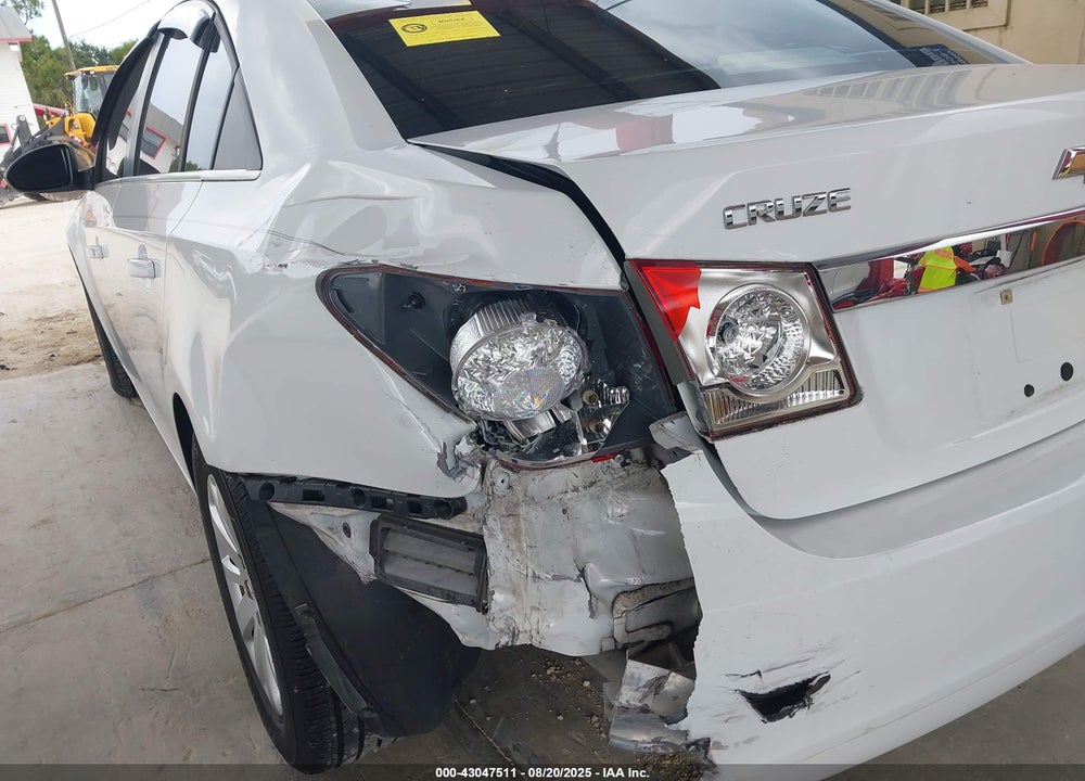 2011 CHEVROLET CRUZE VIN: 1G1PC5SH4B7240340