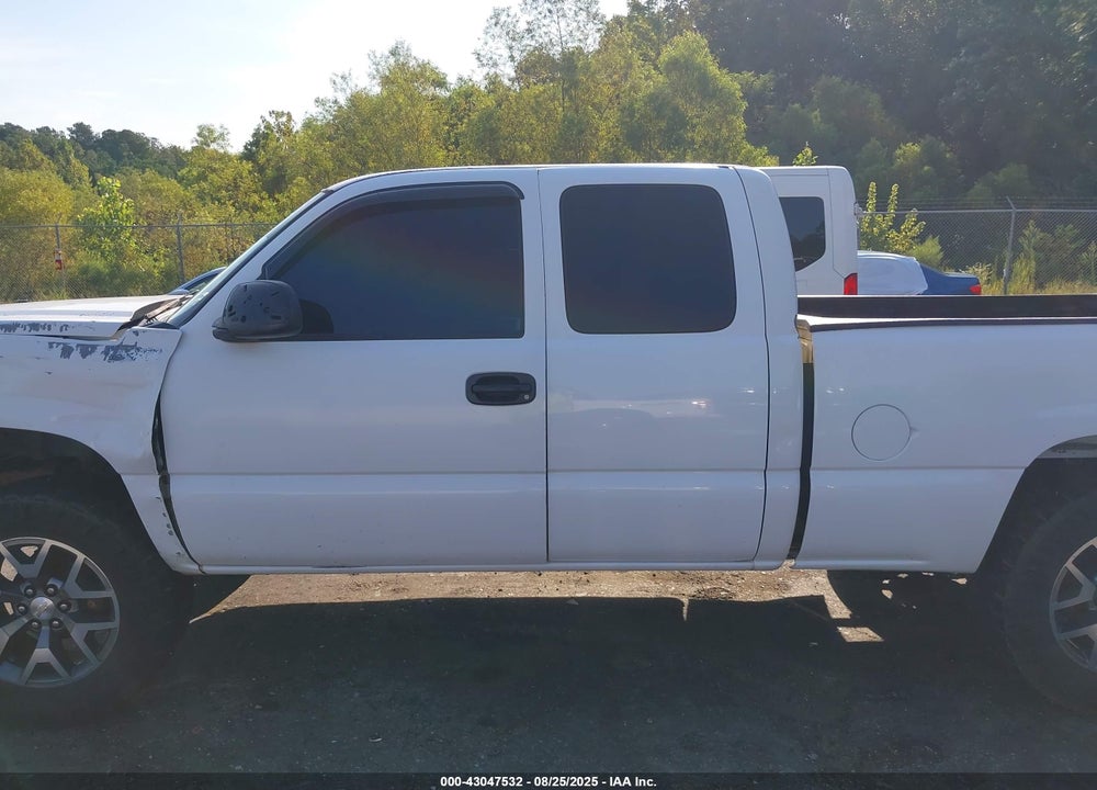 2004 CHEVROLET SILVERADO 1500 Z71 VIN: 2GCEK19TX41173893