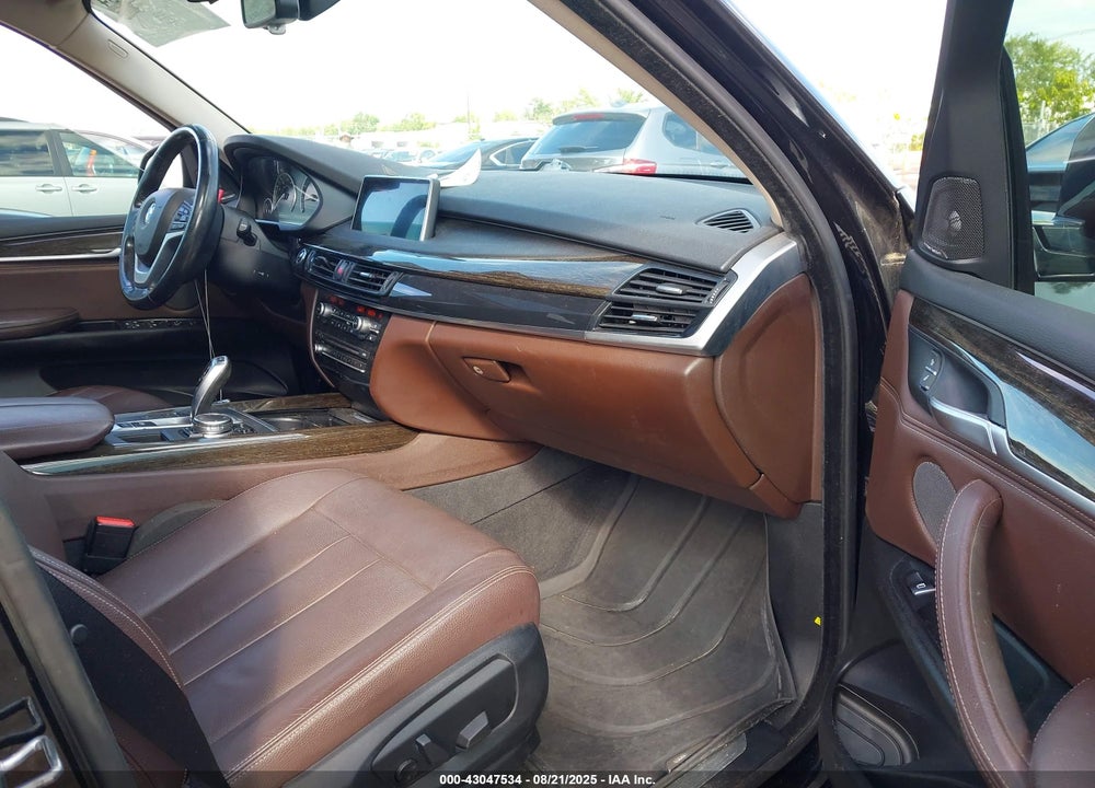 2016 BMW X5 XDRIVE35I VIN: 5UXKR0C58G0P20774