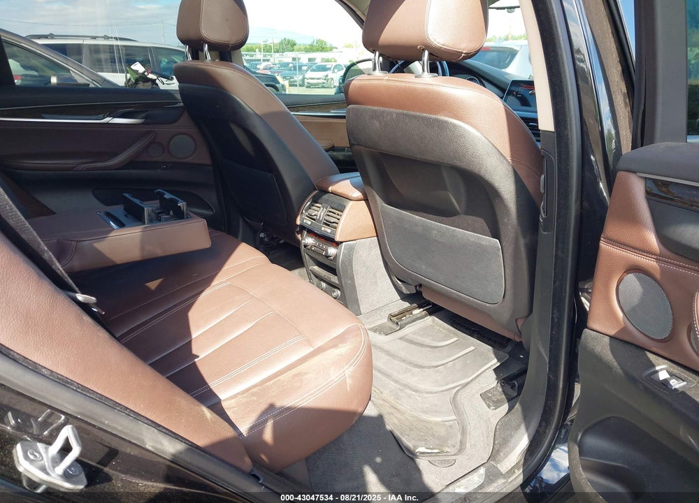 2016 BMW X5 XDRIVE35I VIN: 5UXKR0C58G0P20774