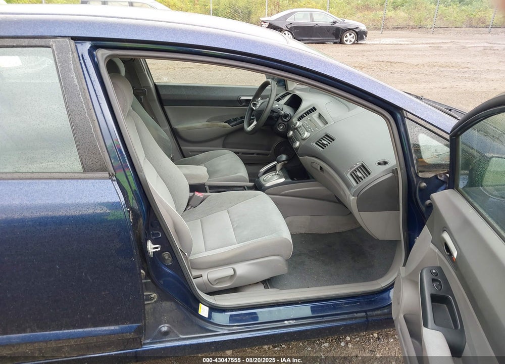 2011 HONDA CIVIC VIN: 2HGFA1F58BH550112