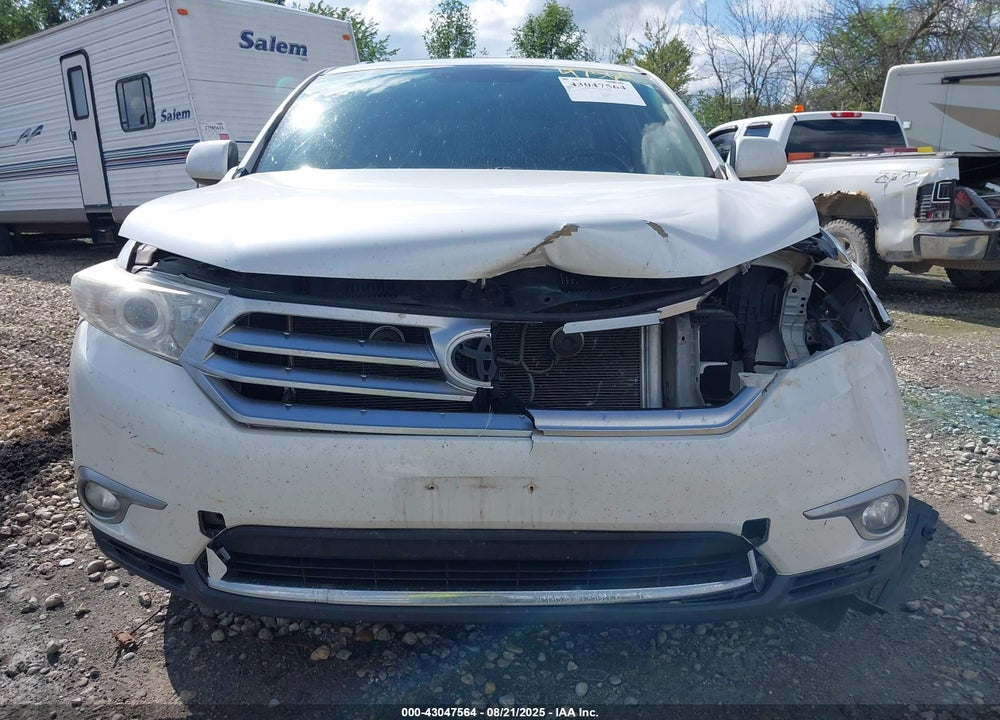2012 TOYOTA HIGHLANDER VIN: 5TDBK3EH3CS157011