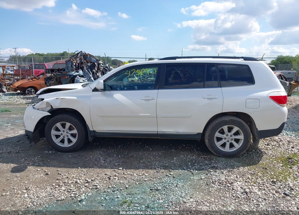 2012 TOYOTA HIGHLANDER VIN: 5TDBK3EH3CS157011
